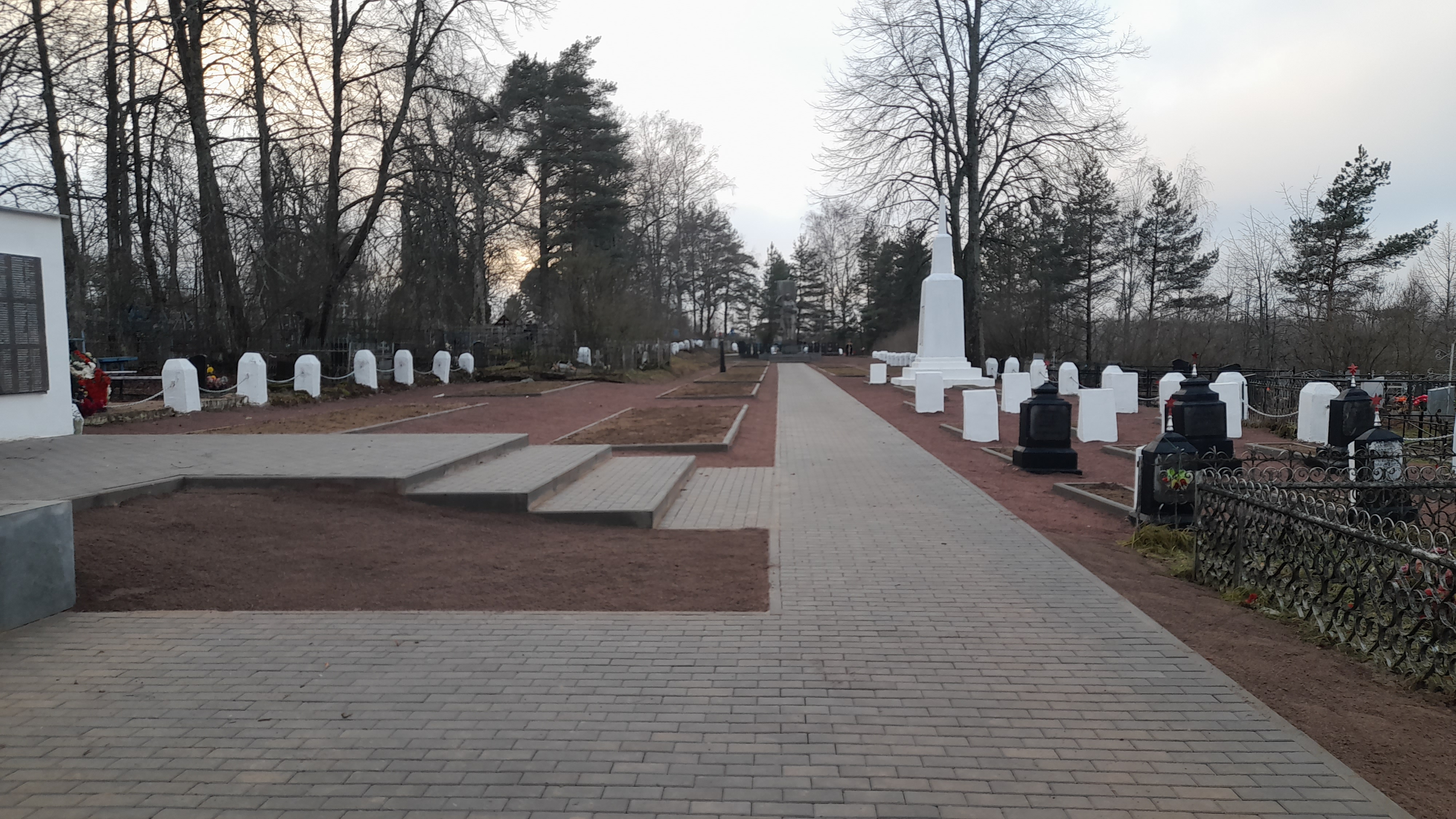 Кладбище советских воинов.